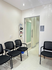 Newtown Denture Clinic - Louis Charas in Sydney