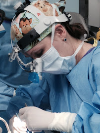 Dr. Maria Avis