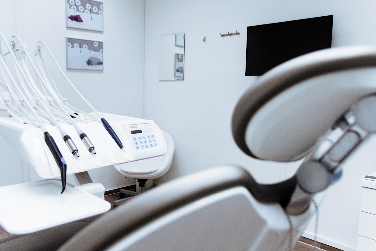 Whiterteeth Dental
