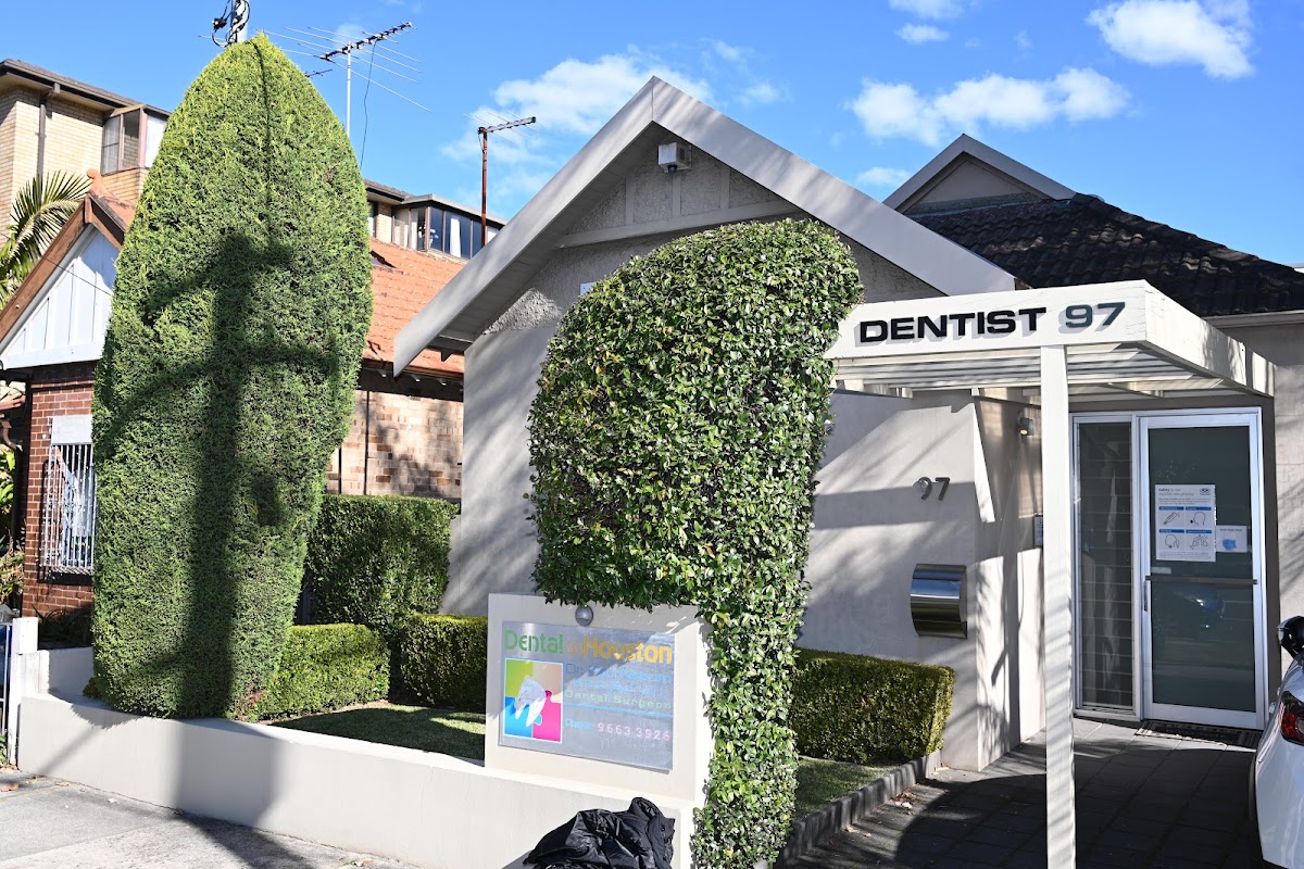 Dental on Houston