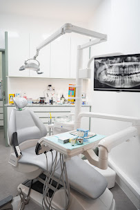 Dental Implant Services