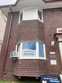 Ausmile Dental & Denture Studio