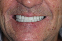 SYMPLANTS Dental Clinic