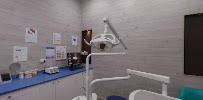 Looks Wow Dental Clinic