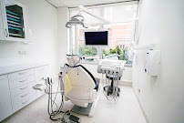 Aglow Dental Group