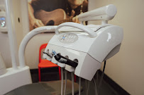 QV Dental