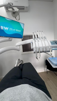 Blue Wave Dental / Braces & Aligners / General Dentist Abbotsford / Emergency / English & Español