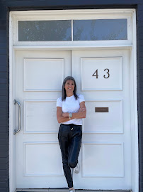 Dr. Anna Paxinos